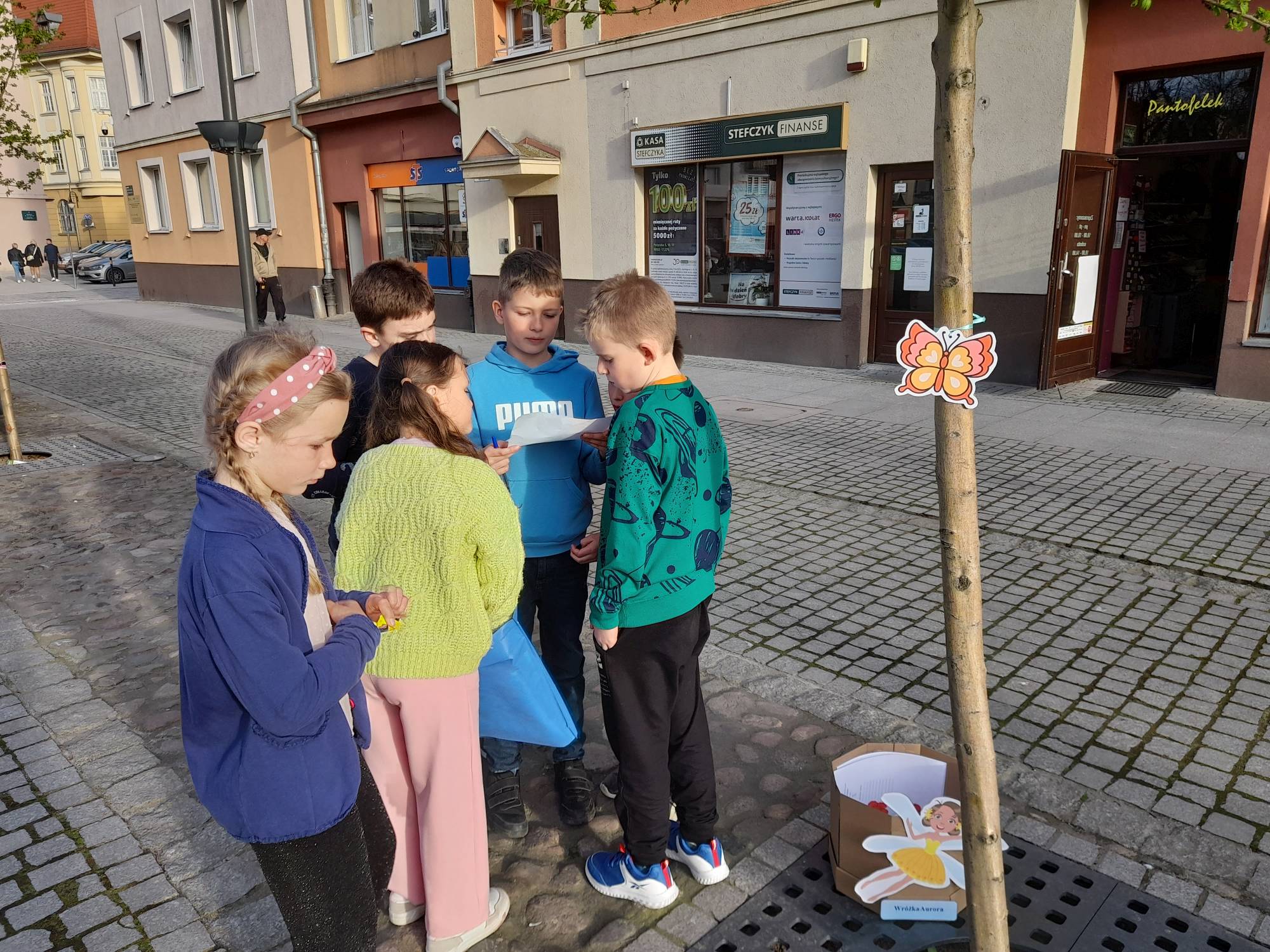 Wieczór pełen wyzwań z Hansem Christianem Andersenem - Oddział Dziecięcy biblioteki Koronka